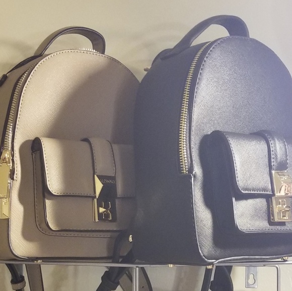 Purse - Picture 2 of 4